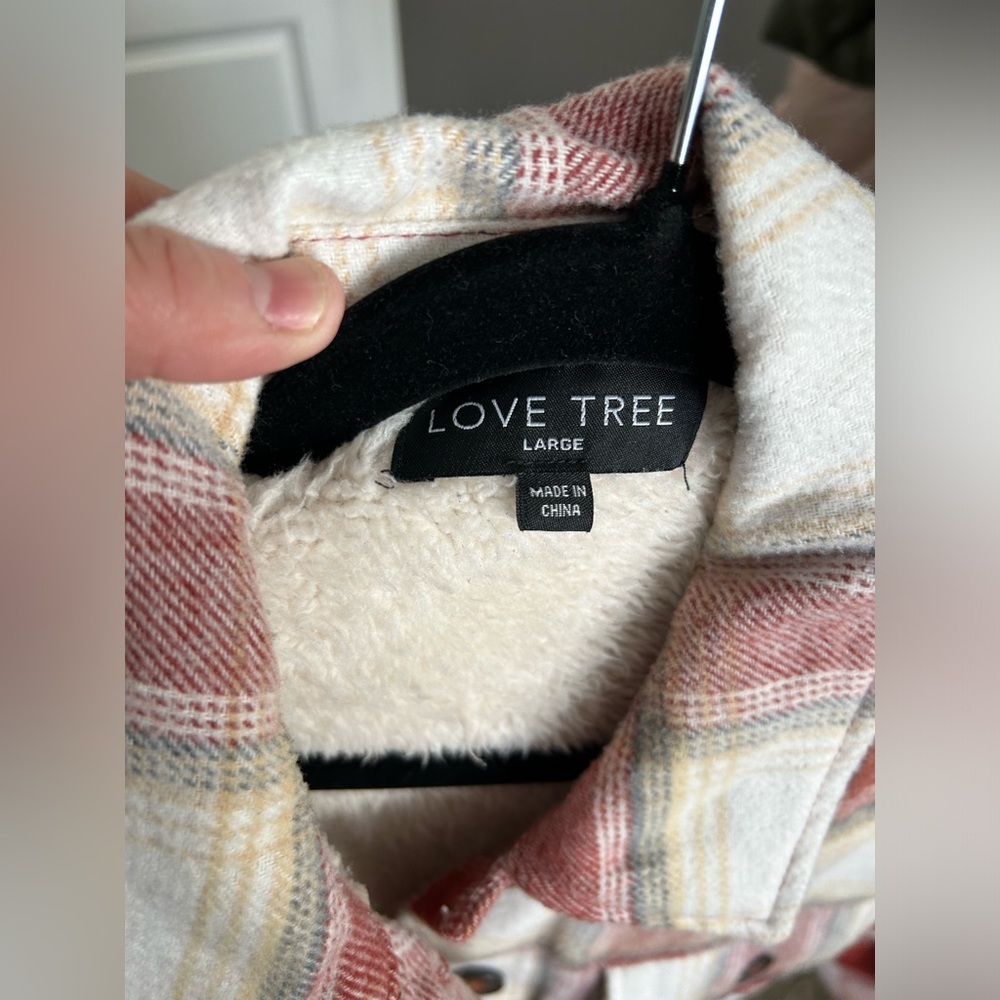 large, love tree, red and white plaid Shacket with fleece lining - Picture 2 of 3